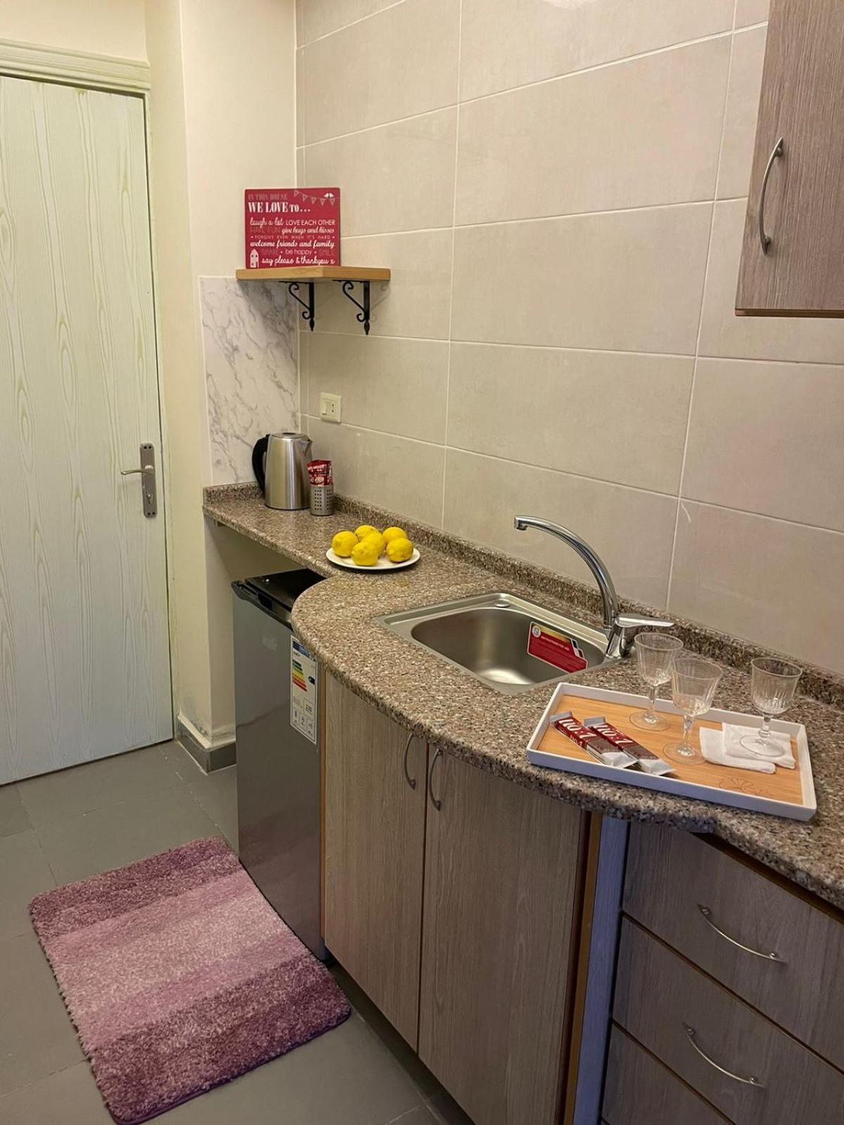 Classy Hostel 马达巴 外观 照片