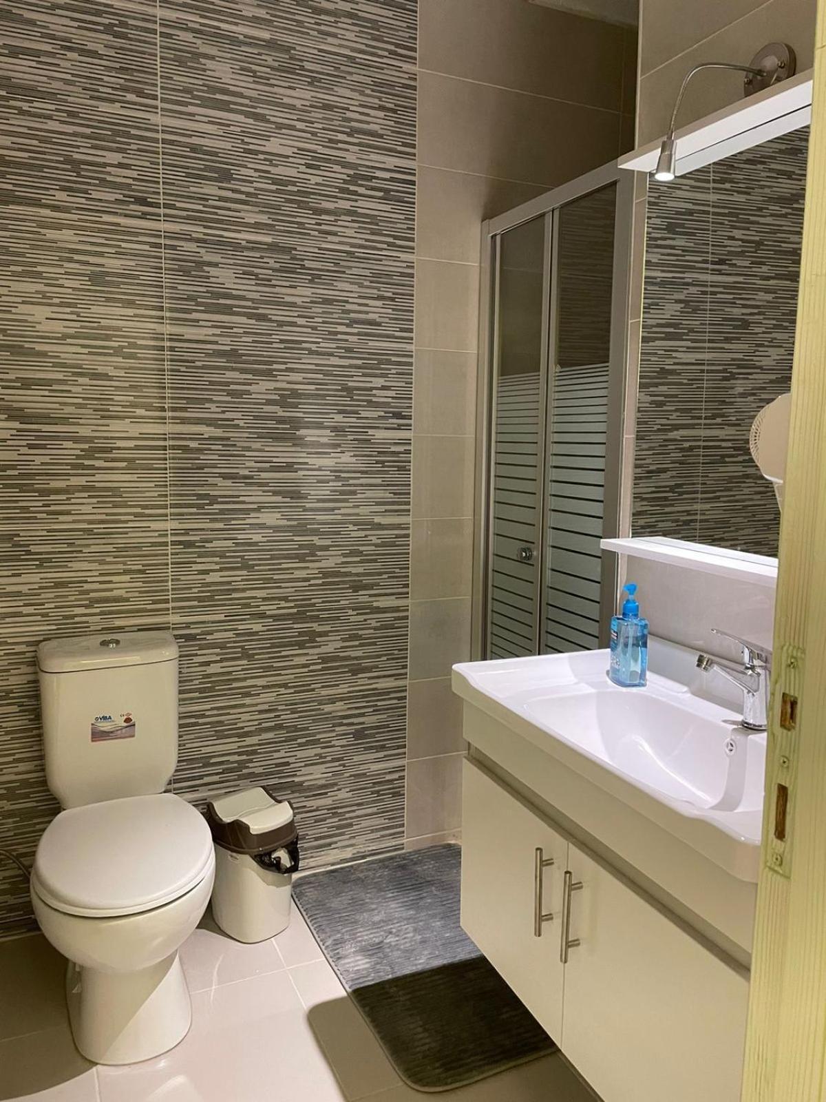 Classy Hostel 马达巴 外观 照片
